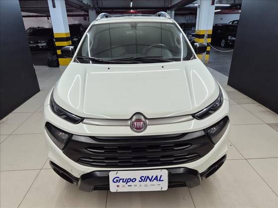 FIAT TORO 1.8 16V EVO FLEX ENDURANCE AT6 FIAT TORO 1.8 16V EVO FLEX ENDURANCE AT6